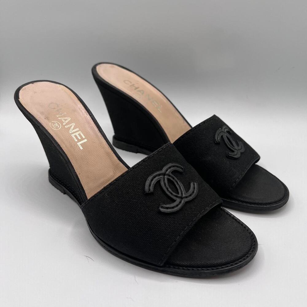 Chanel CC Logo Black Wedges Size 6.5/7